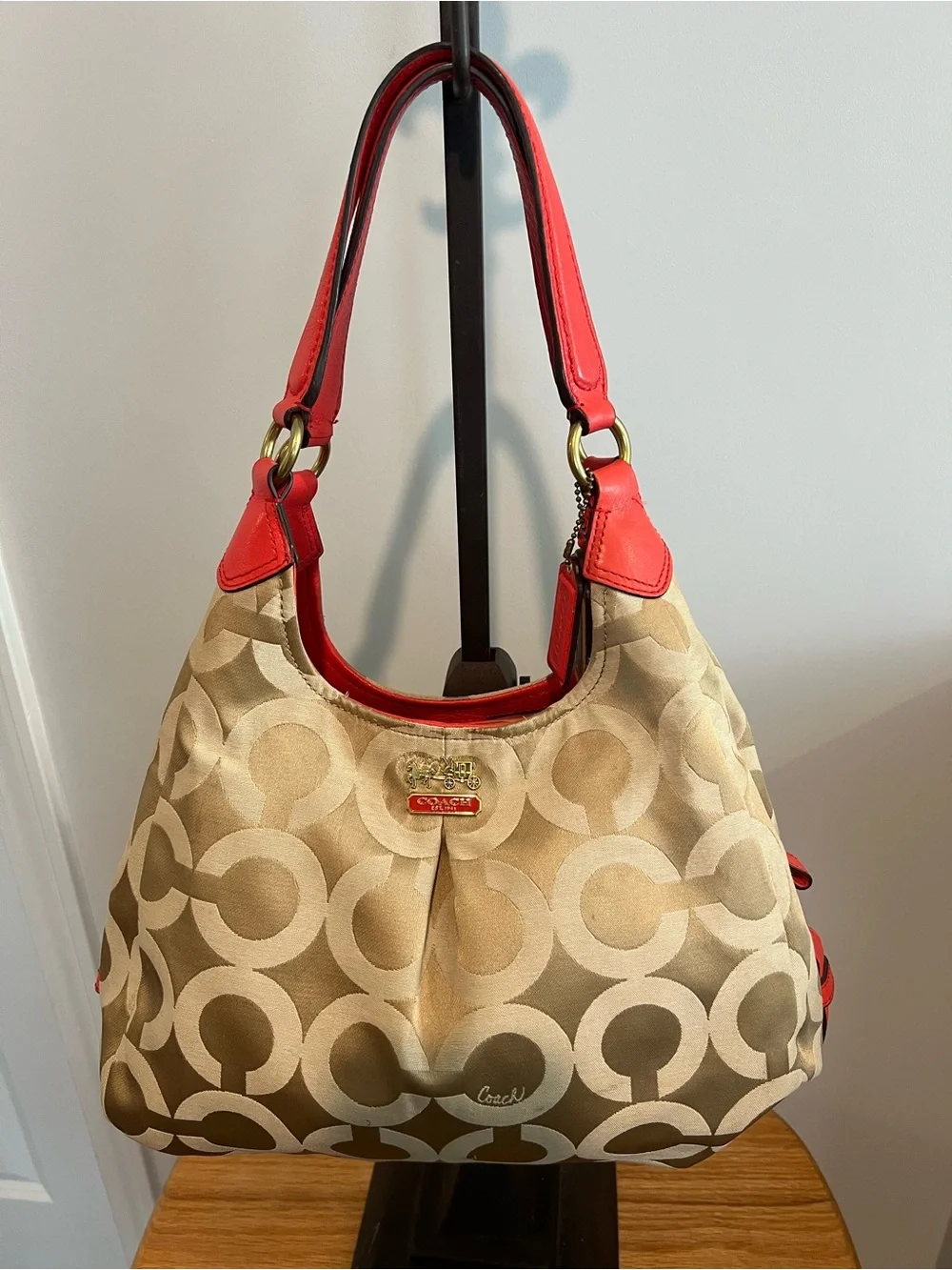 Coach Madison Op Art Maggie Hobo Bag – Khaki/Coral